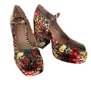 Betsey Johnson Blondie Mary Jane Platform Shoes 6.5